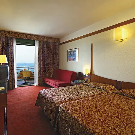 Du Et Bellevue 4* ברדולינו