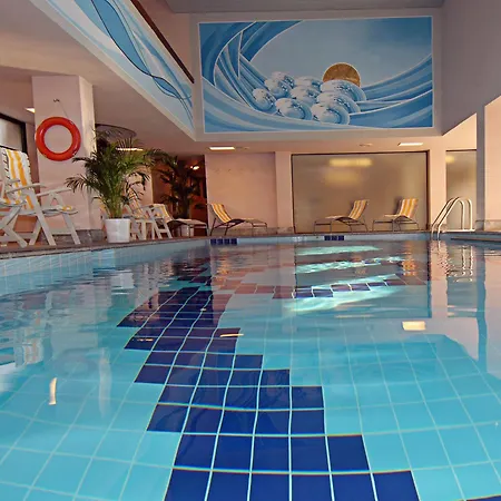 Du Et Bellevue 4*