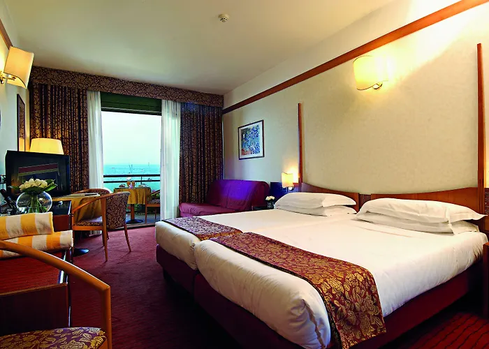 Готель Du Et Bellevue 4*