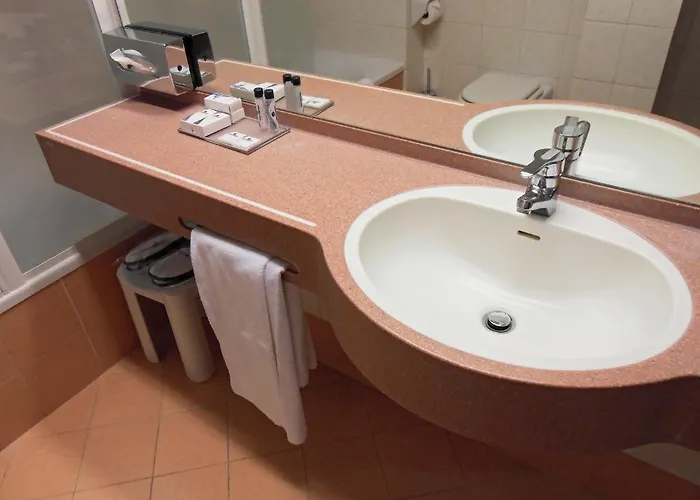 Готель Du Et Bellevue Бардоліно