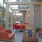 Du Et Bellevue باردولينو