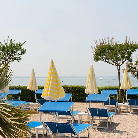 מלון Du Et Bellevue 4*