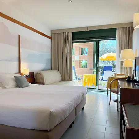 Du Et Bellevue 4*