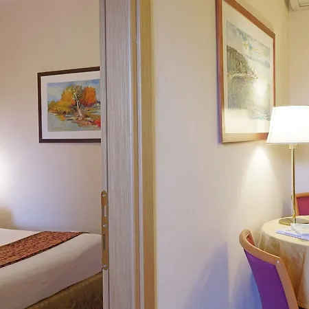 Du Et Bellevue 호텔 4*